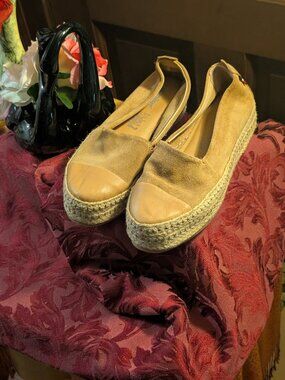 Pajar Canada Shoes -Tan Suede/leather -Deck style wedge - Sz 8.5 (39)